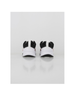 Baskets de sport defy all day blanc homme - Nike