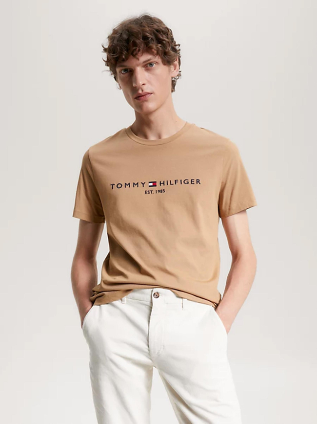 T-shirt logo brodé basique marron homme - Tommy Hilfiger
