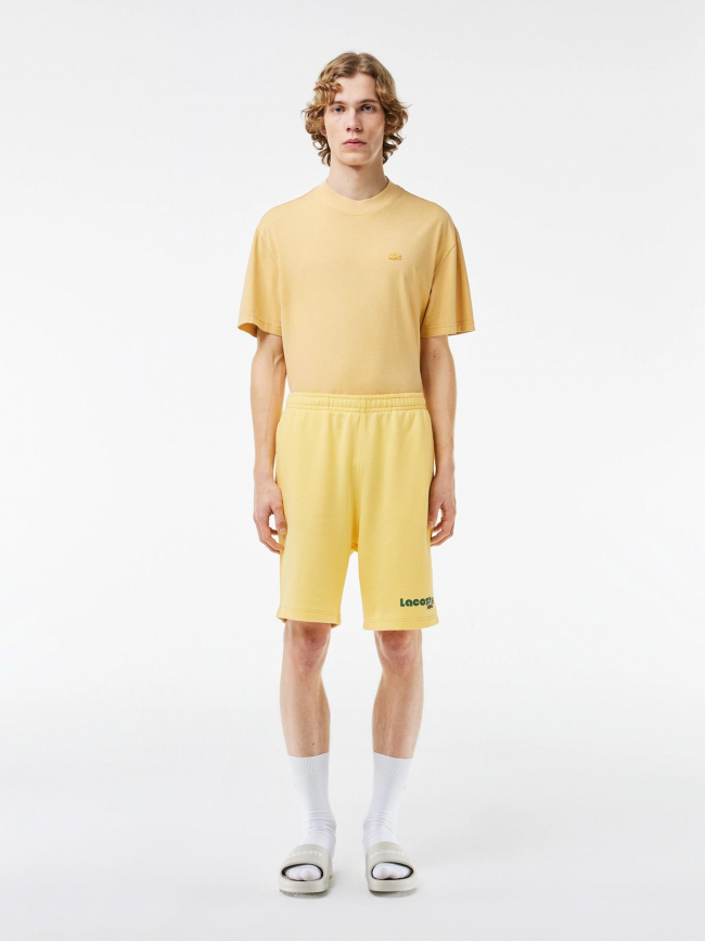 Short uni logo brodé jaune homme - Lacoste