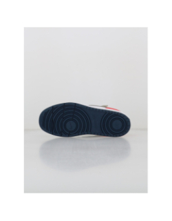 Baskets à scratch court borough td blanc beige bleu enfant - Nike