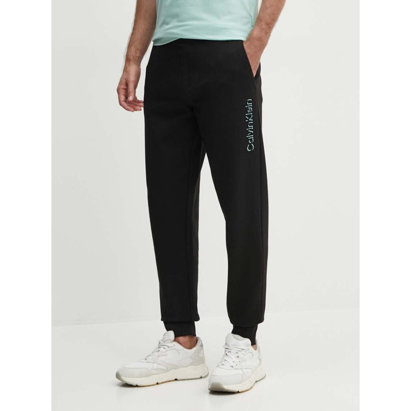 Pantalon de Jogging shadow logo relief noir homme - Calvin Klein