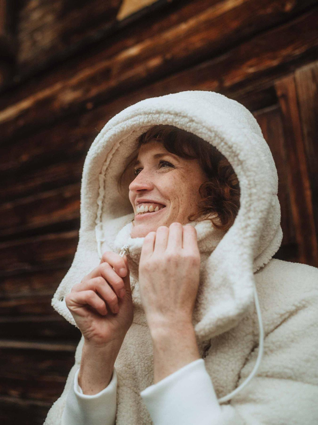 Doudoune à capuche en sherpa vikim beige femme - Aulp