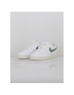 Baskets court vision blanc kaki femme -Nike