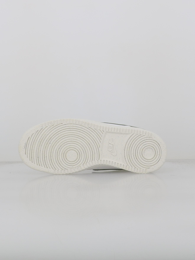 Baskets court vision blanc kaki femme -Nike