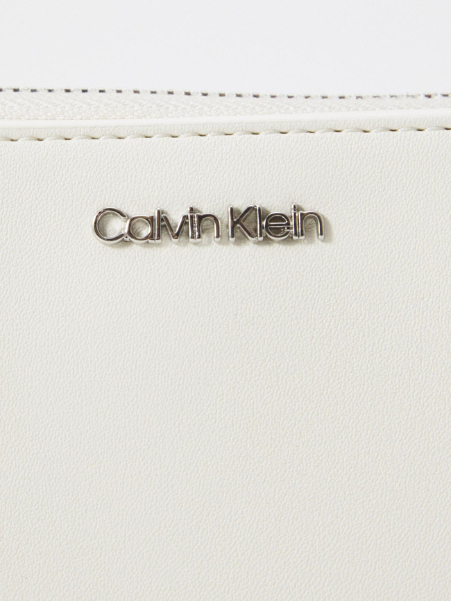 Portefeuille zippé à logo en métal blanc femme - Calvin Klein