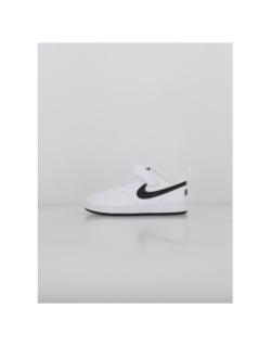 Baskets à scratch court borough td blanc noir enfant - Nike