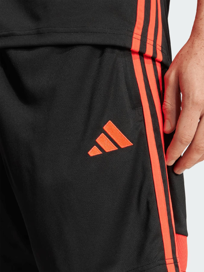 Short de football tiro noir et rouge homme - Adidas