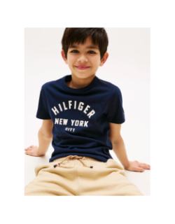 T-shirt à logo incurvé bleu marine garçon - Tommy Hilfiger