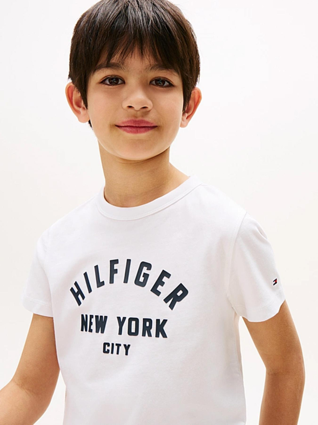 T-shirt logo incurvé blanc garçon - Tommy Hilfiger