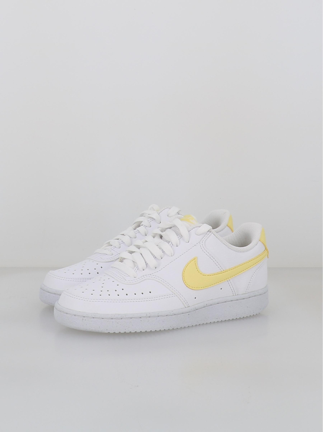 Baskets court vision low next nature blanc et jaune femme - Nike