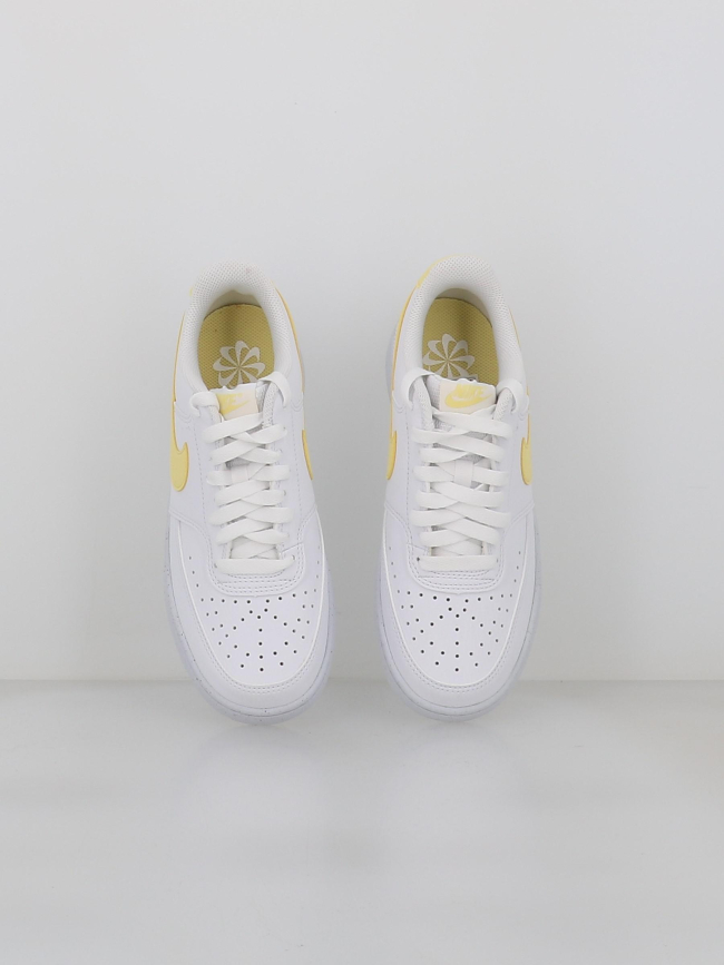 Baskets court vision low next nature blanc et jaune femme - Nike