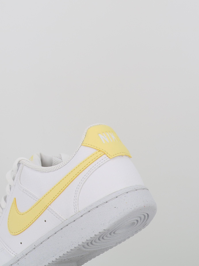 Baskets court vision low next nature blanc et jaune femme - Nike
