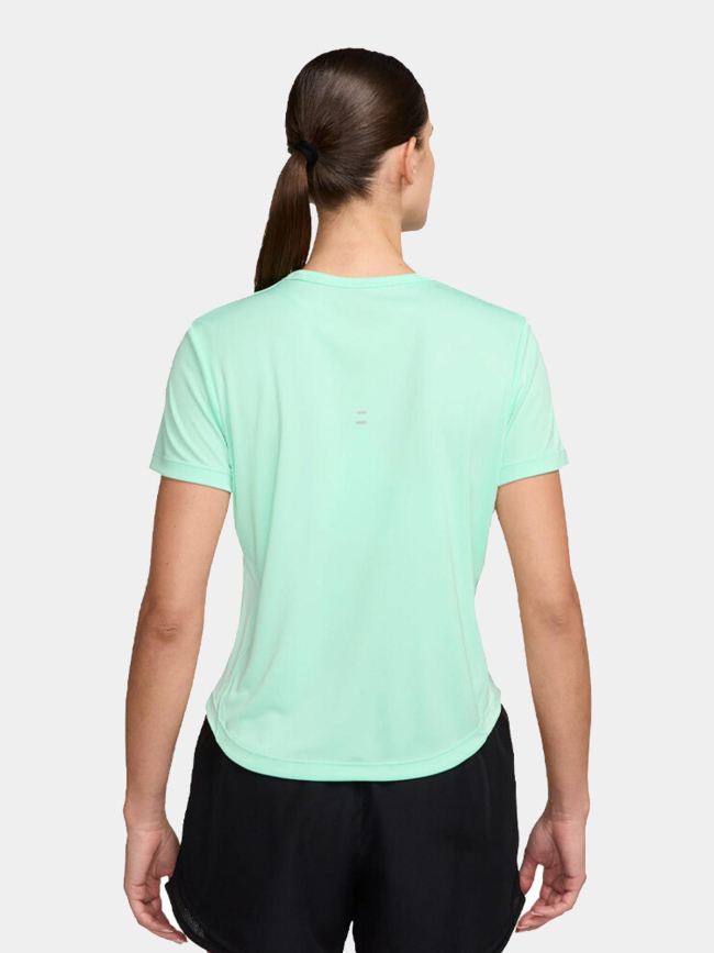 T-shirt de running tempo swoosh vert femme - Nike