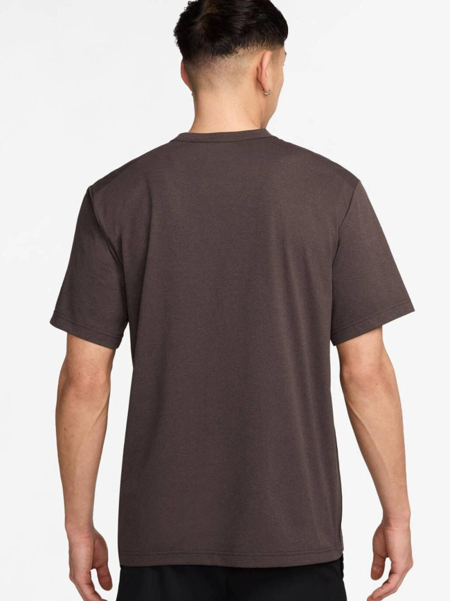 T-shirt de sport hyverse marron homme - Nike