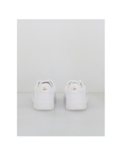 Baskets court ace 225 blanc femme - Lacoste